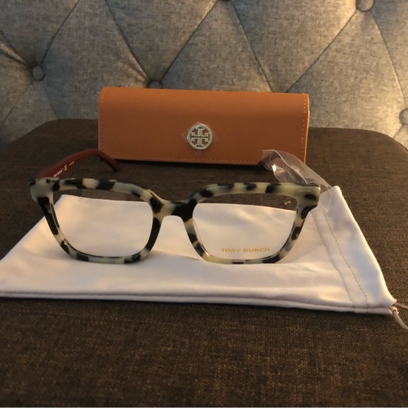 Tory Burch glasses - Picture 4 of 6